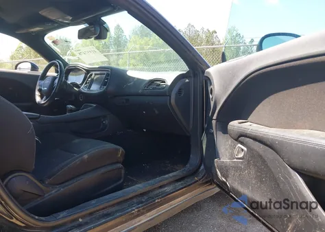 2015 Dodge Challenger R/T Shaker z USA, uszkodzony, nr VIN 2C3CDZAT3FH783175